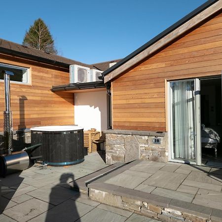 Suite 10 - Sleeping Giant Hotel - Pen Y Cae Inn Brecon Buitenkant foto